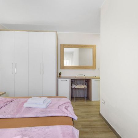 Apartment Stanko Vrvari Exteriör bild