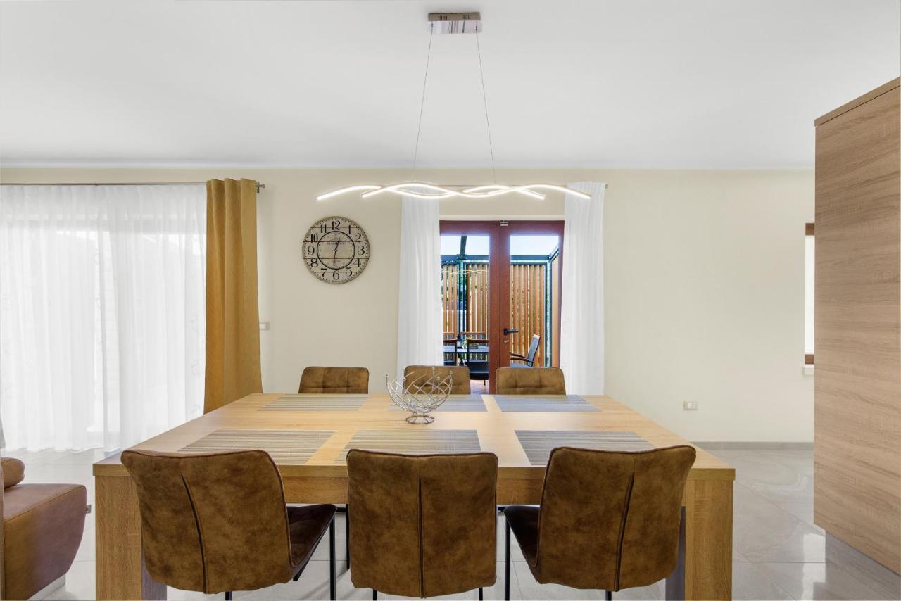 Apartment Stanko Vrvari Exteriör bild